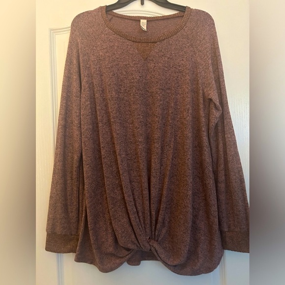 flamingo Sweaters - Women’s Sweater Burgandy Pullover LS Size L